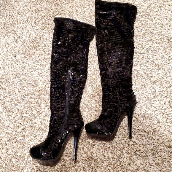 Dereon Shoes - Dereon boots